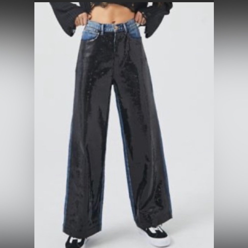 Urban outfitters BDG sequin jeans. Brand new .‎ Retail 105